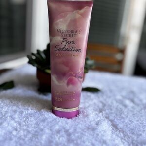 Victoria's Secret Pure Seduction Daydream Body Lotion - Pink and Gold